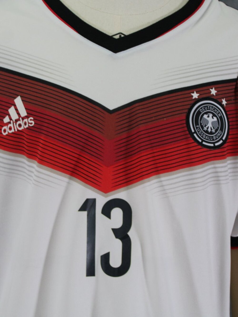 Team Germany Soccer Jersey (Retro) 2104 Home Thomas Mueller 13 - Men's Large - Picture 2 of 10